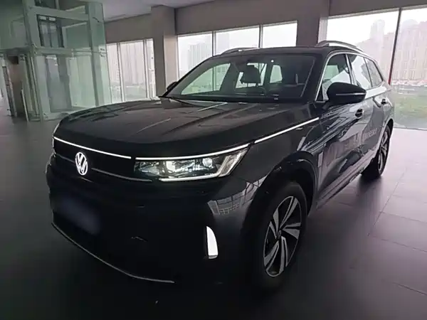 Volkswagen Tavendor 2023