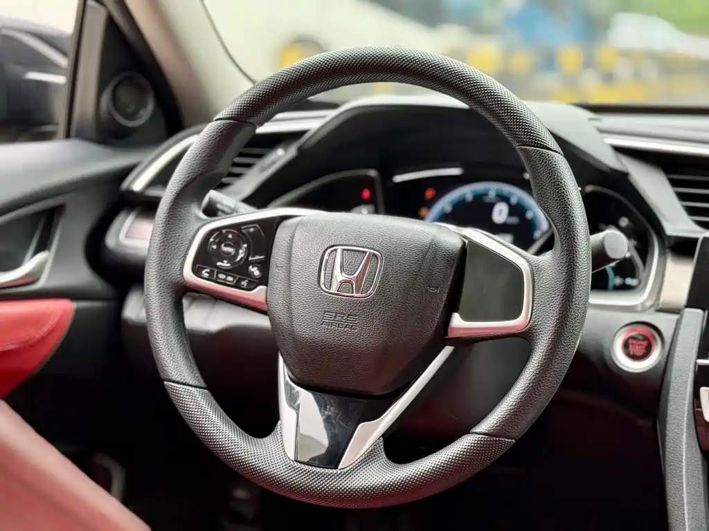 Honda Civic 2020 — фото 16