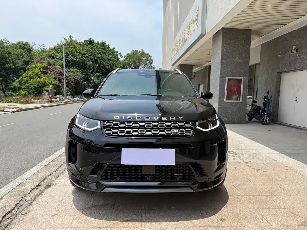 Land Rover Discovery Sport 2023 — фото 2