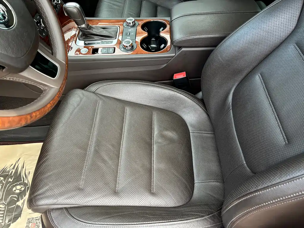 Volkswagen Touareg 2012