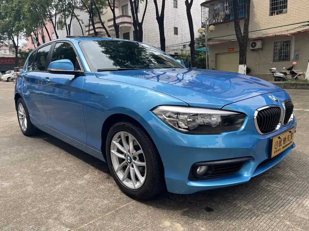 BMW 1 Series 2019 — фото 3