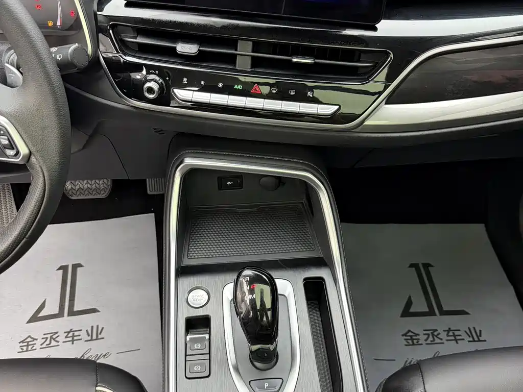 Haval H6 2022 — фото 12