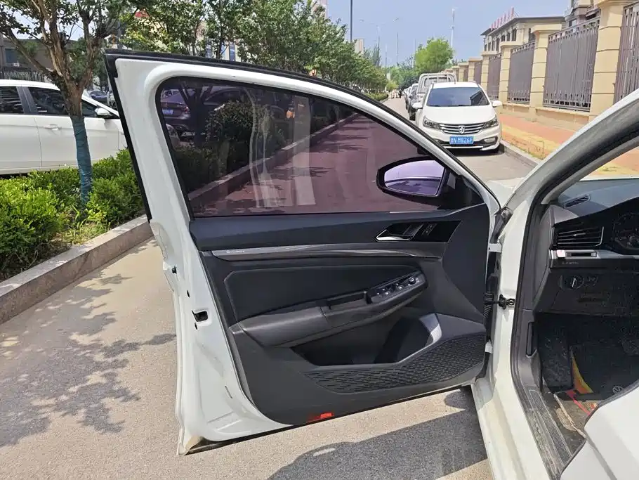 Volkswagen Bora 2022