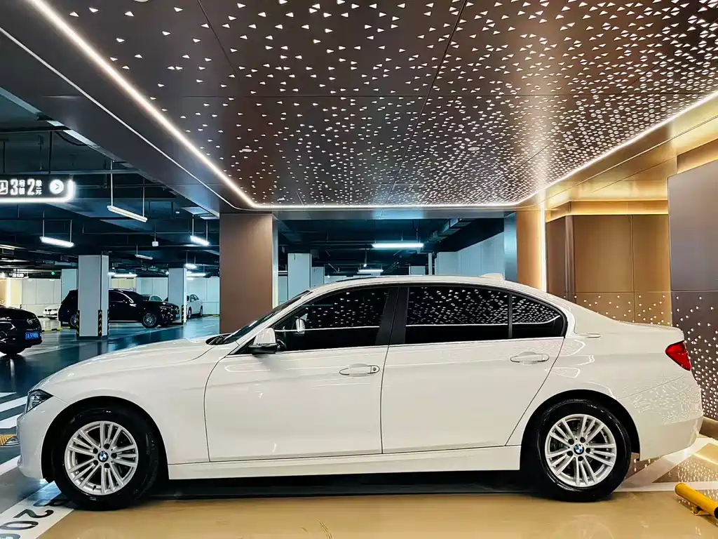 BMW 3 Series 2015 — фото 2