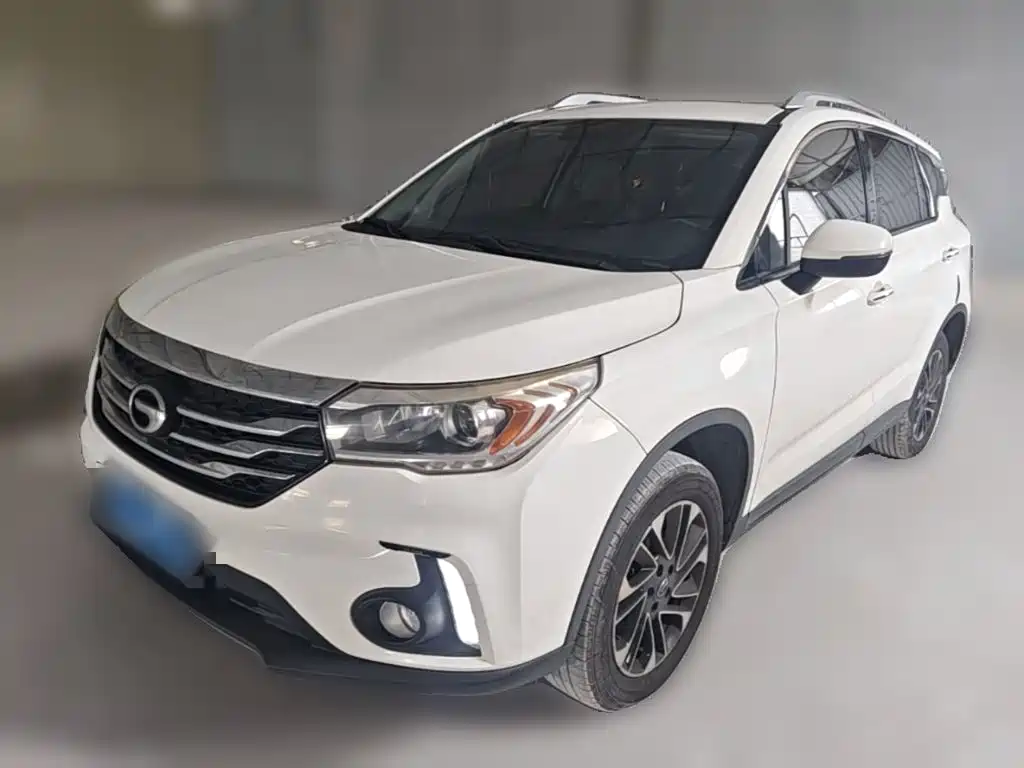 GAC Trumpchi GS4 2015 — фото 1