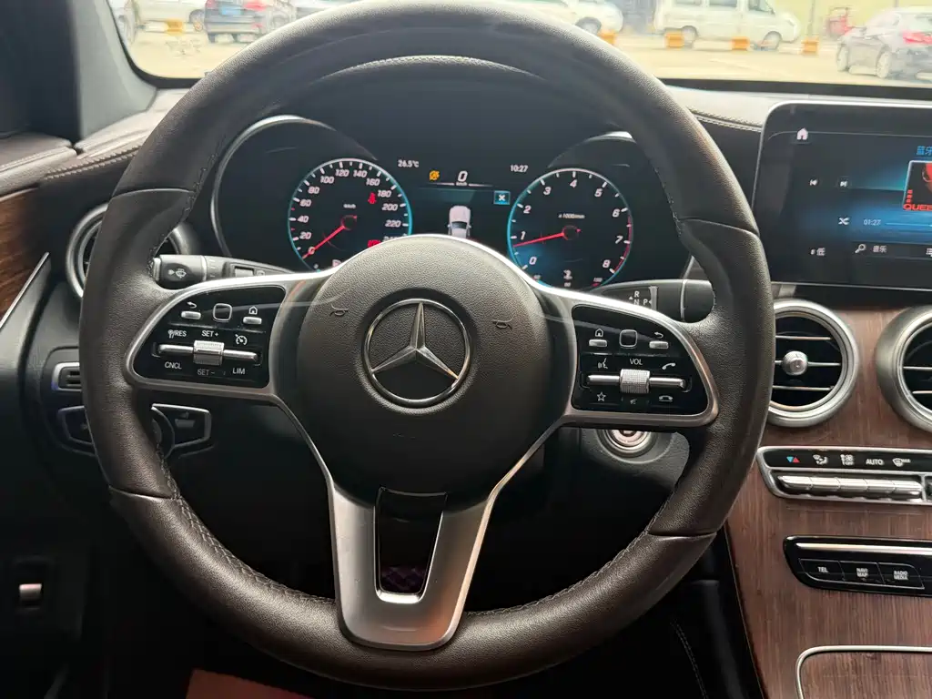 Mercedes-Benz GLC 2021 — фото 14