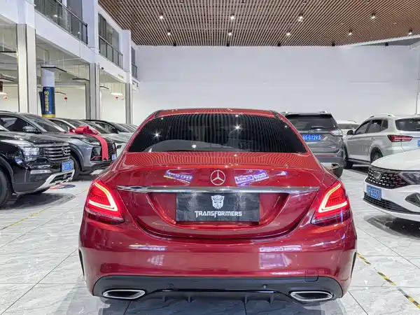 Mercedes-Benz C-Class 2021