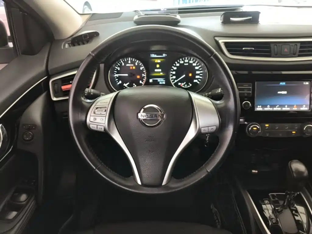 Nissan Qashqai 2018 — фото 11
