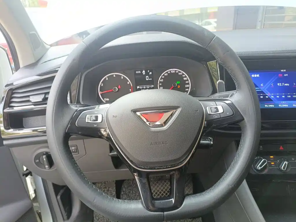 Jetta VS5 2020
