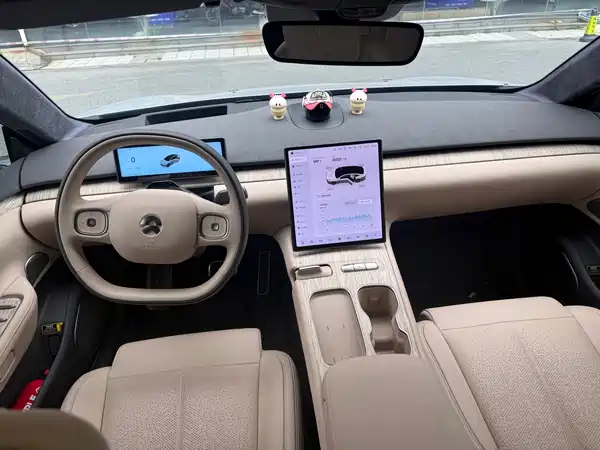 NIO ET7 2024