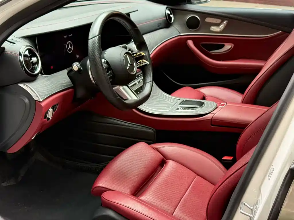 Mercedes-Benz E-Class 2022 — фото 4