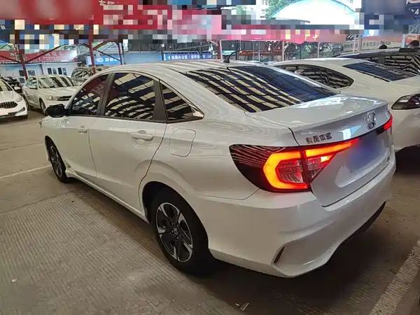 Honda Envix 2020