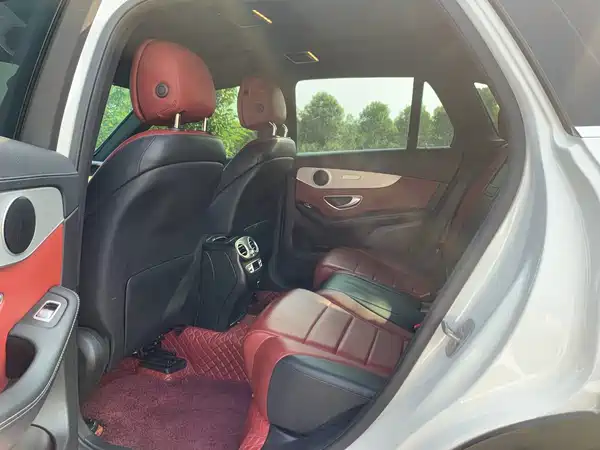Mercedes-Benz GLC 2021