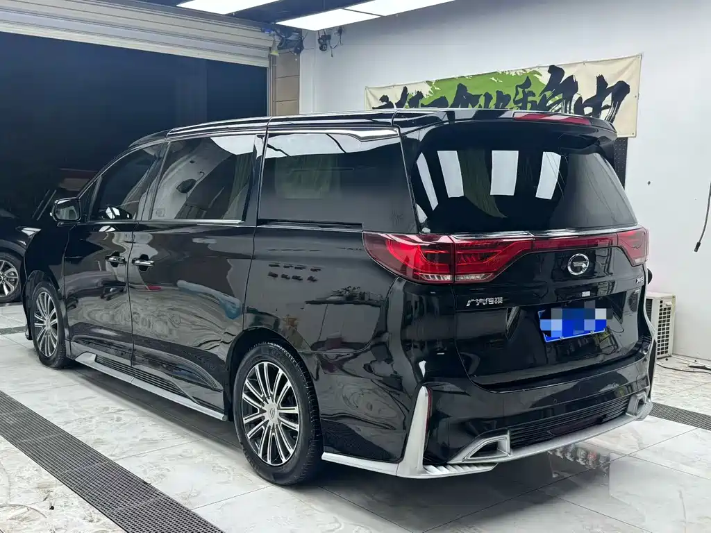 GAC Motor Trumpchi M8 2022 — фото 6