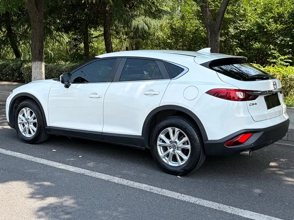 Mazda CX-4 2018
