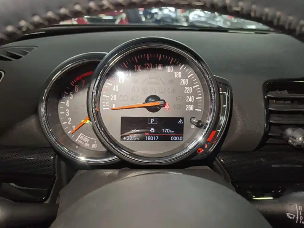 MINI Clubman 2021 — фото 12