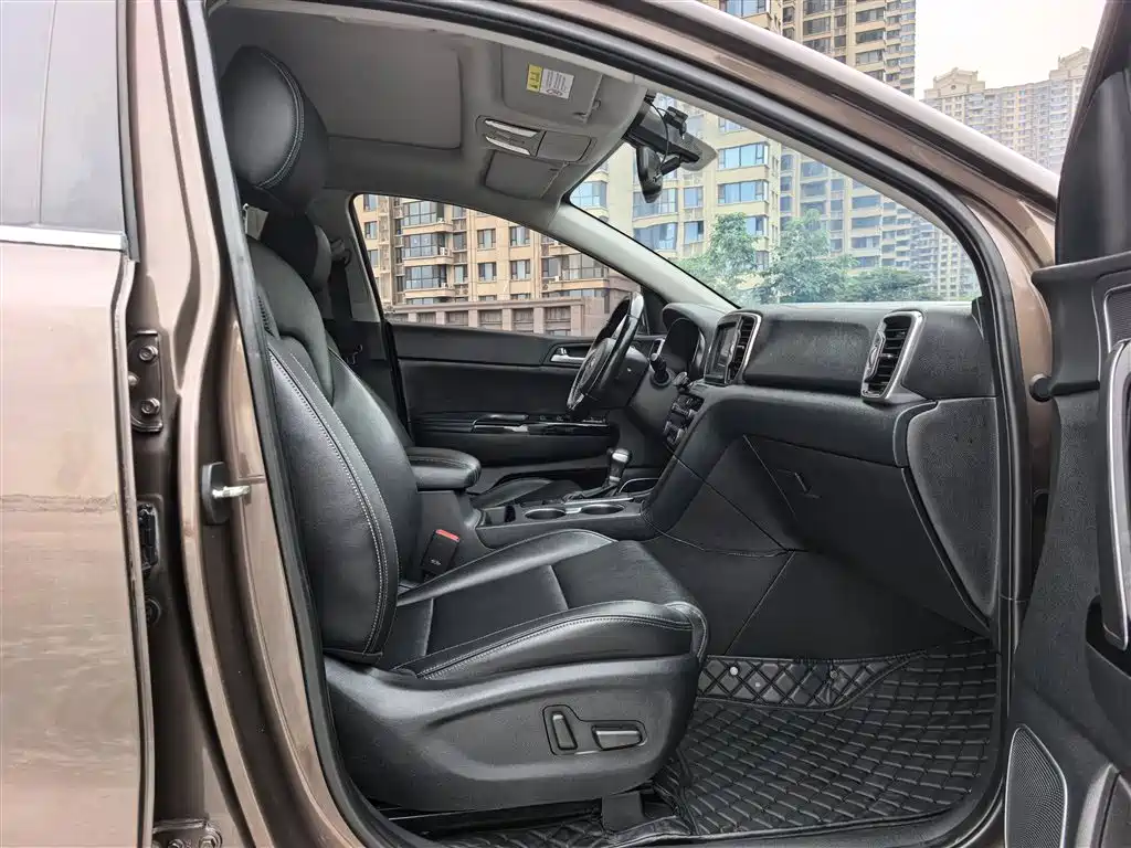 Kia KX5 2016 — фото 11