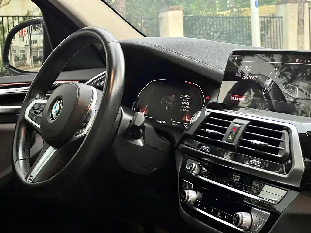 BMW X3 2021 — фото 24