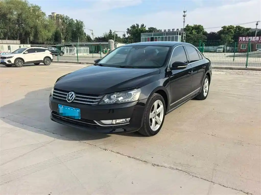Volkswagen Passat 2015 — фото 1