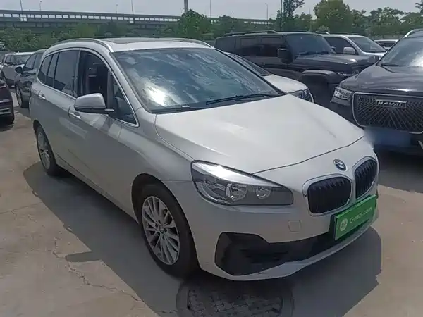 BMW 2 Series Wagon 2019