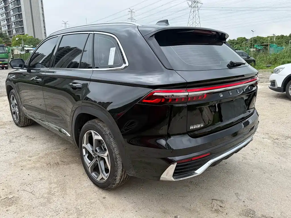 Geely Xingyue L 2024 — фото 4