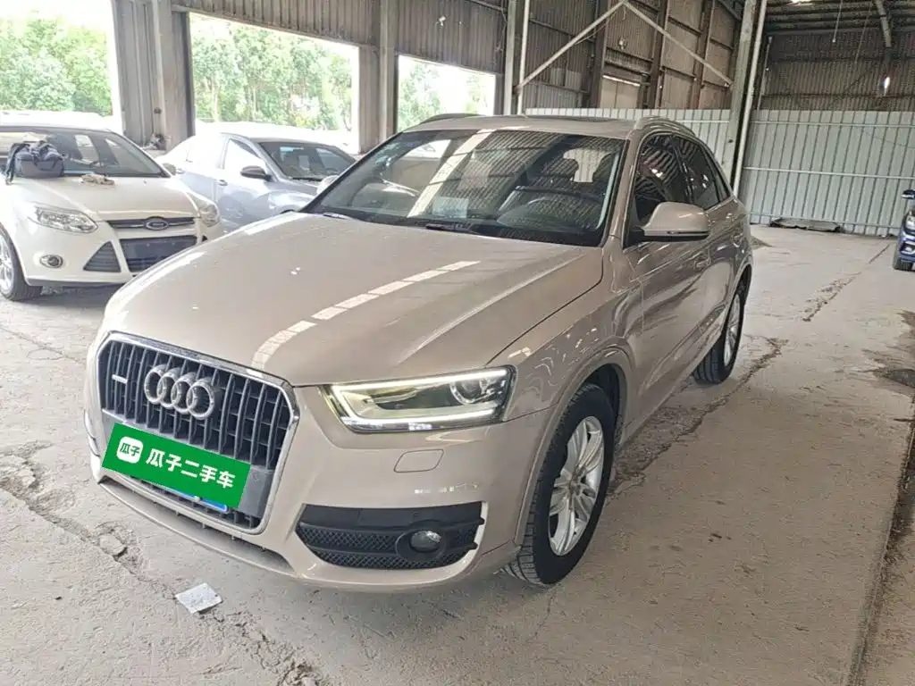 Audi Q3 2015