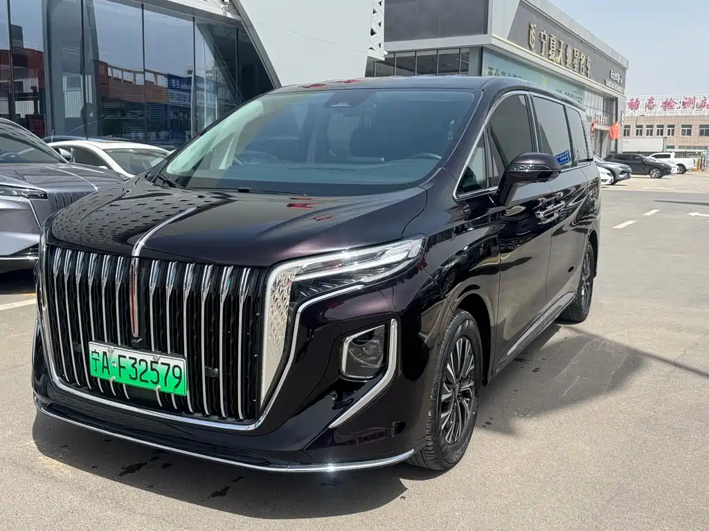 Hongqi HQ9 PHEV 2024 — фото 1