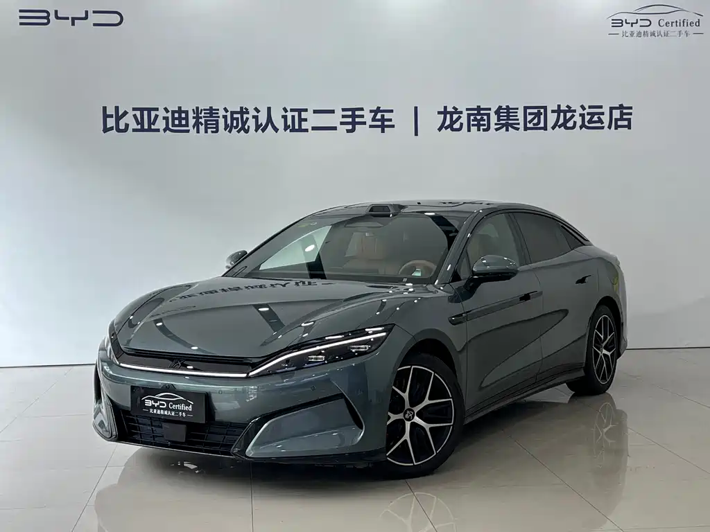 BYD Han L 2025