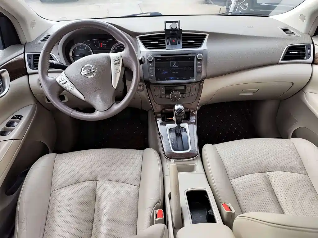 Nissan Sylphy 2012 — фото 5