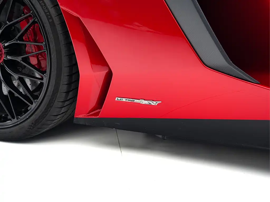 Lamborghini Aventador 2016 — фото 17