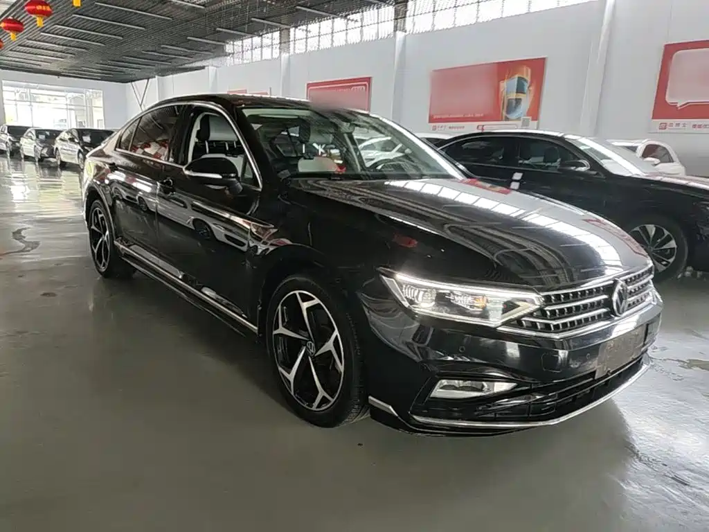 Volkswagen Magotan 2024