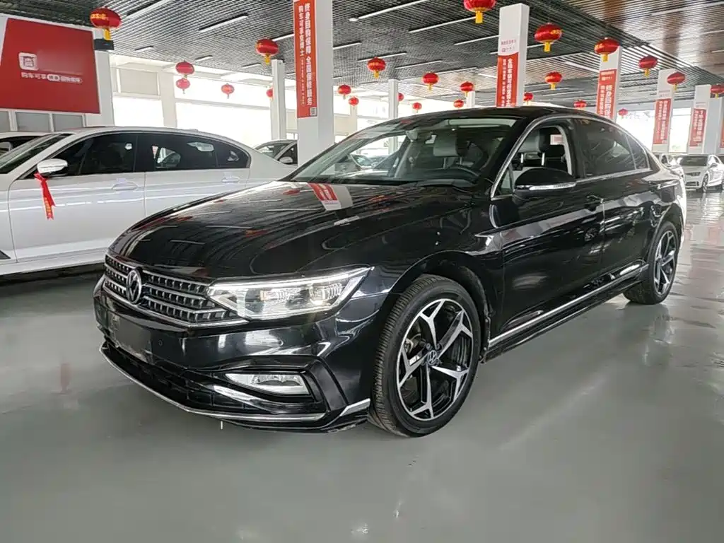 Volkswagen Magotan 2024