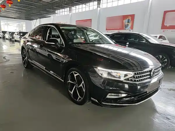 Volkswagen Magotan 2024