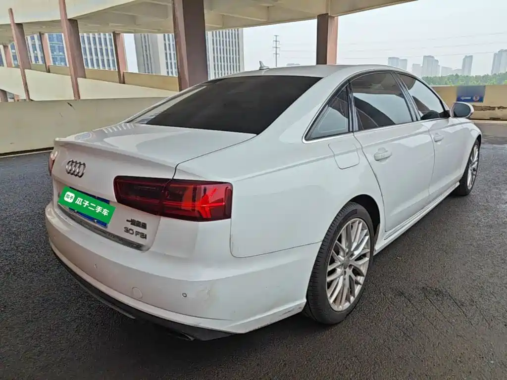 Audi A6L 2016