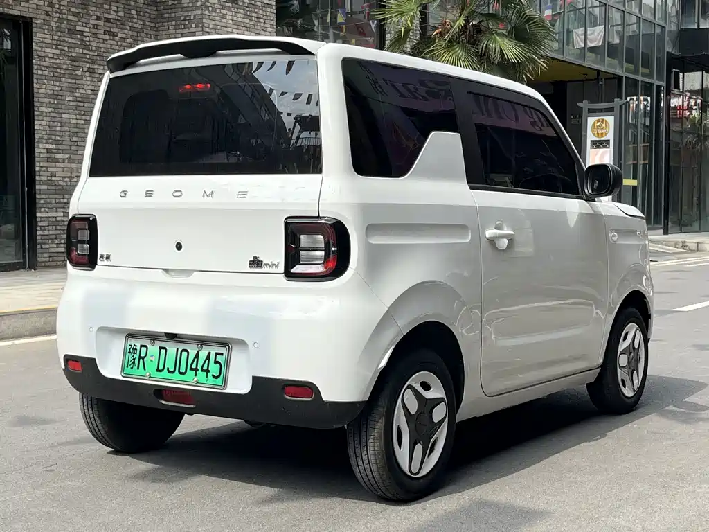 Geely Galaxy Panda 2026 — фото 9