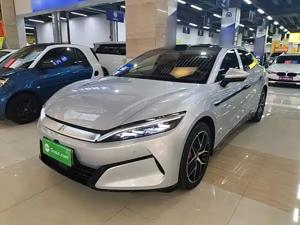 BYD Han L 2025