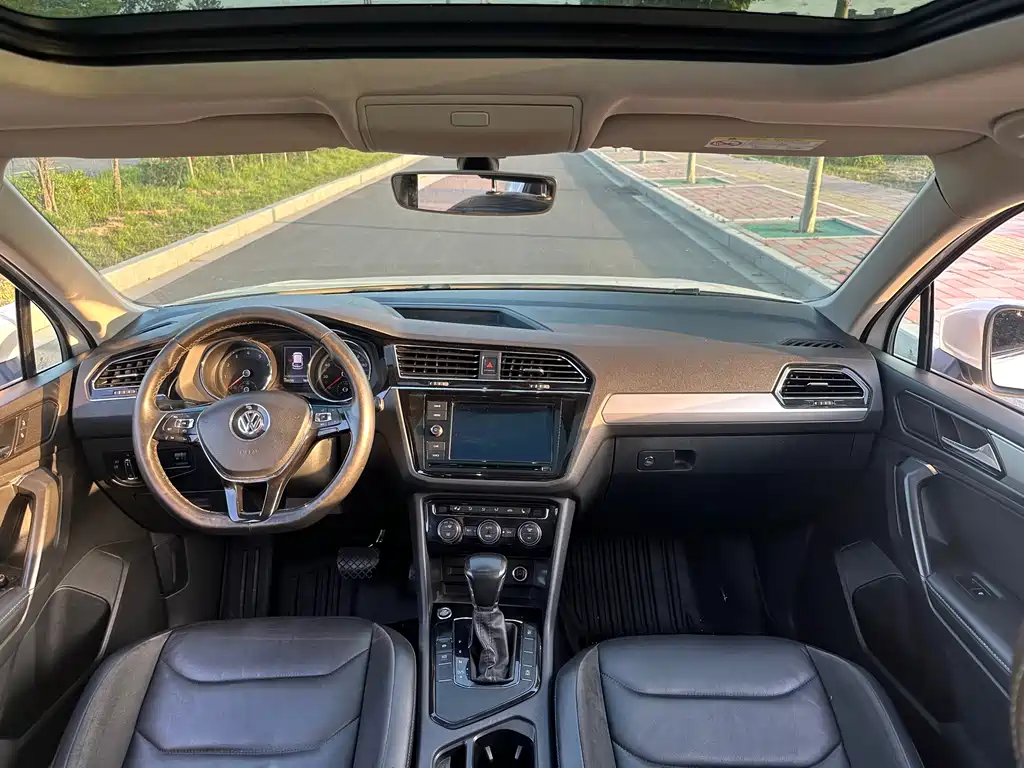 Volkswagen Tiguan L 2019 — фото 14