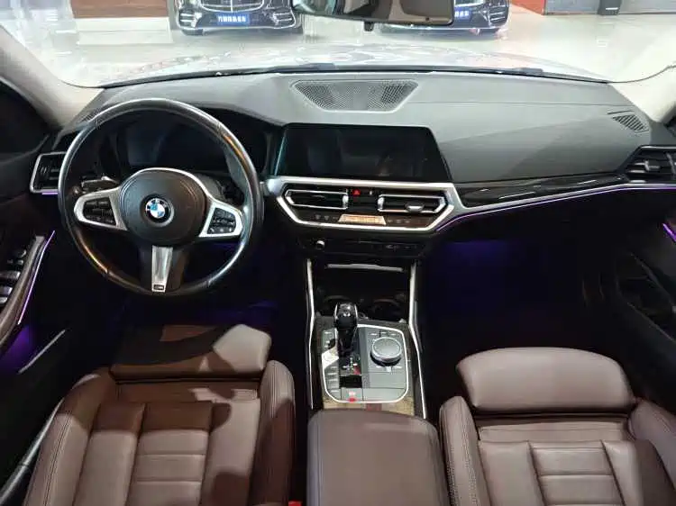 BMW 3 Series 2021 — фото 11