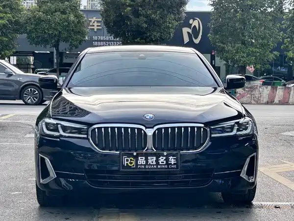 BMW 5 Series 2023