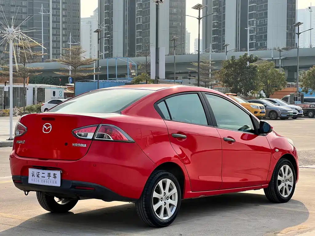 Mazda 2 Jinshang 2012