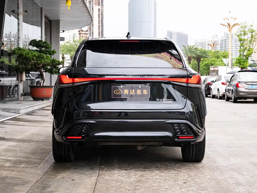 Lexus RX 2024