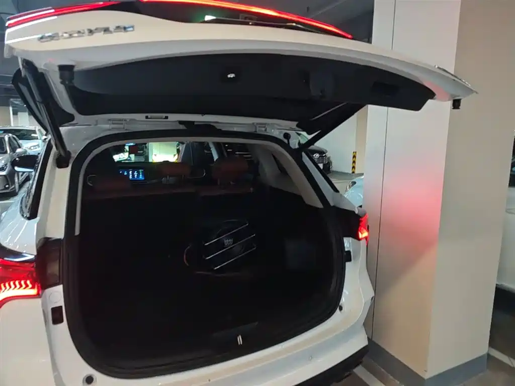 Changan CS75 PLUS 2020 — фото 19
