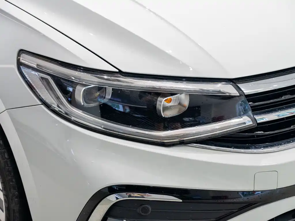 Volkswagen Bora 2023