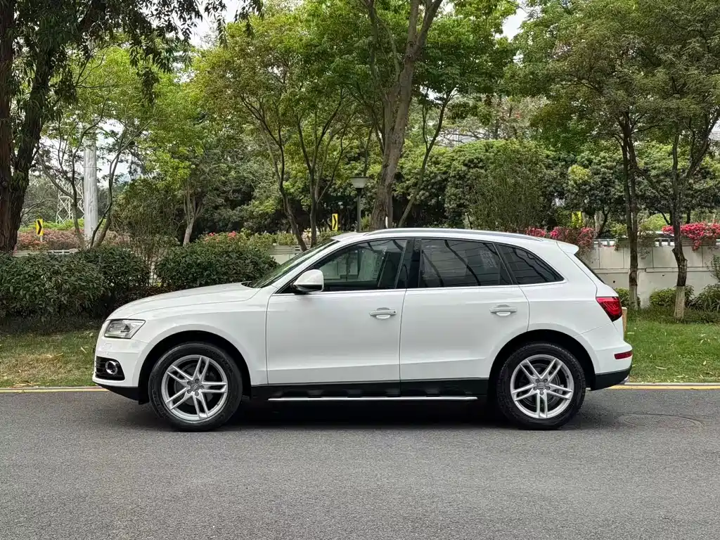 Audi Q5 2017 — фото 5