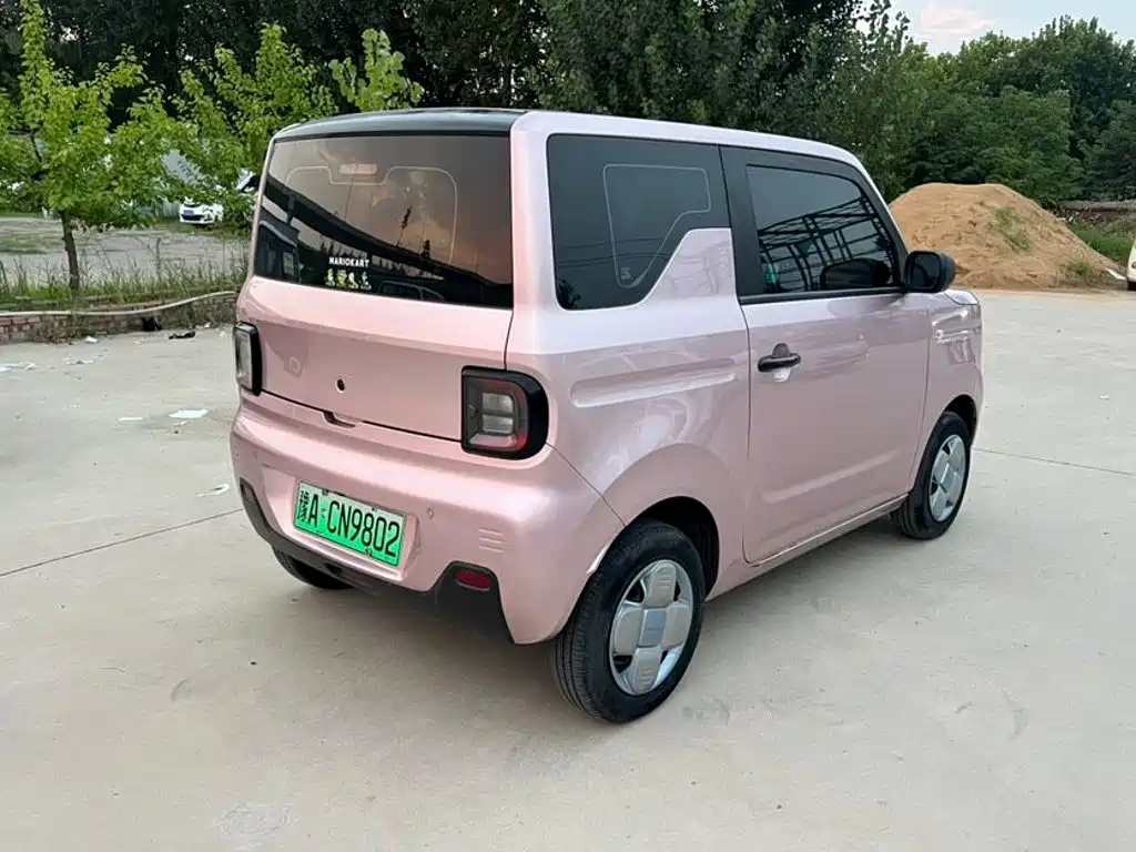 Geely Galaxy Panda 2023