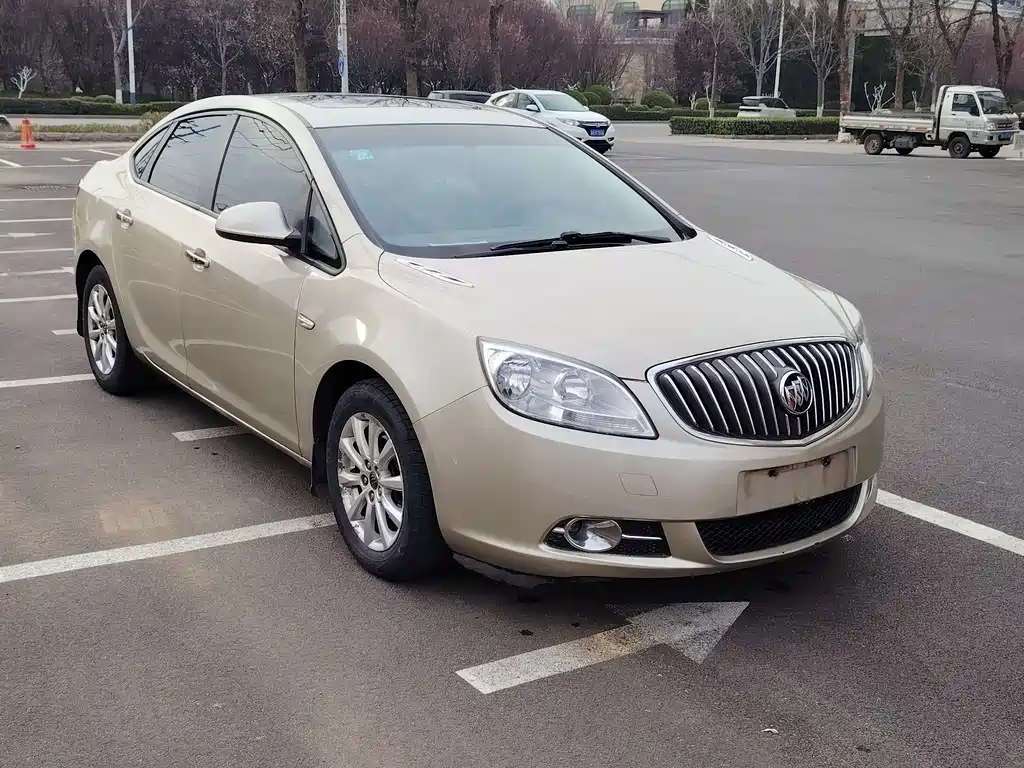Buick Excelle 2014 — фото 4