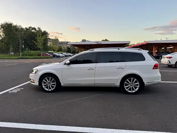 Volkswagen Magotan 2015