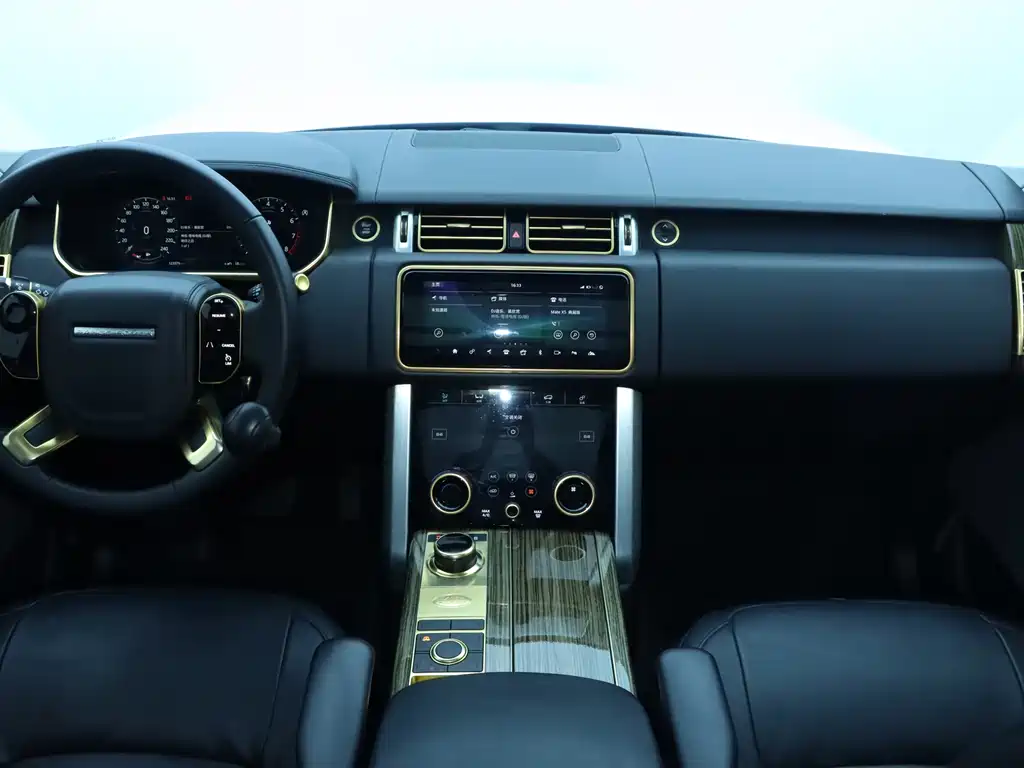 Land Rover Range Rover 2019 — фото 16