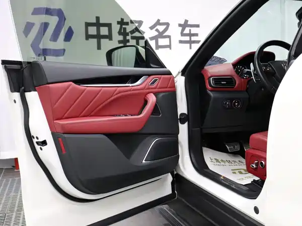 Maserati Levante 2024