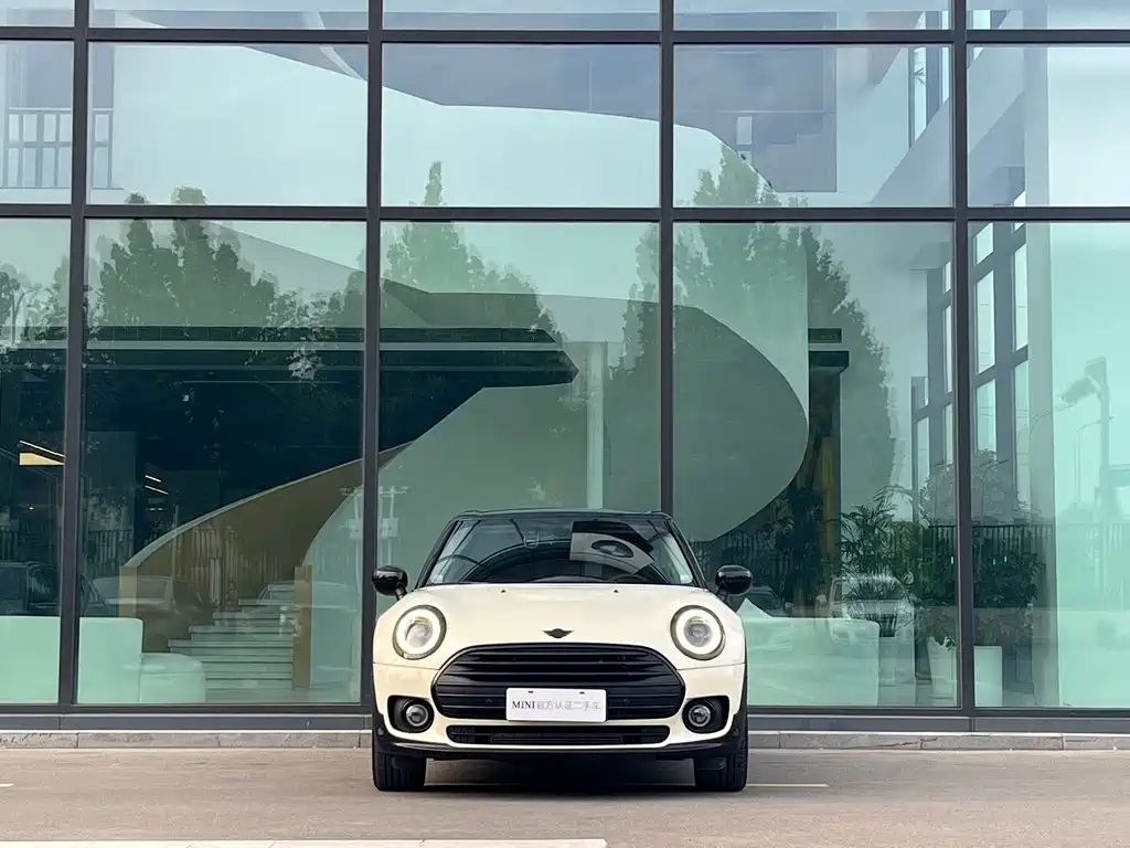 MINI Clubman 2023